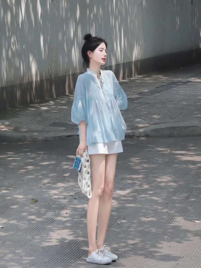 2025新款夏季绝美法式泡泡袖蓝色短袖衬衫雪纺上衣显瘦短裤两件套