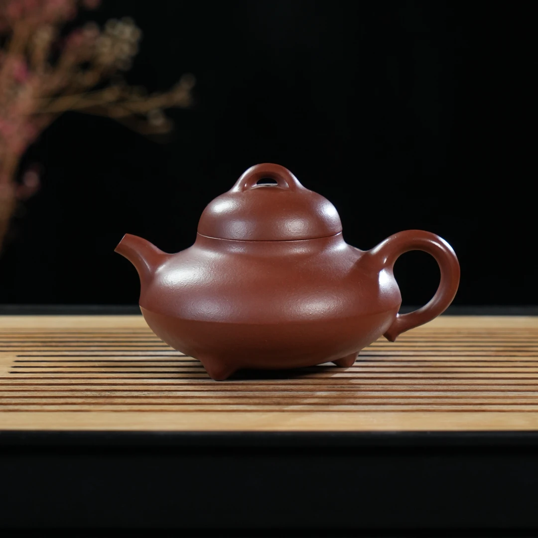 GS20-004   胡小香  宜兴手工紫砂  合欢