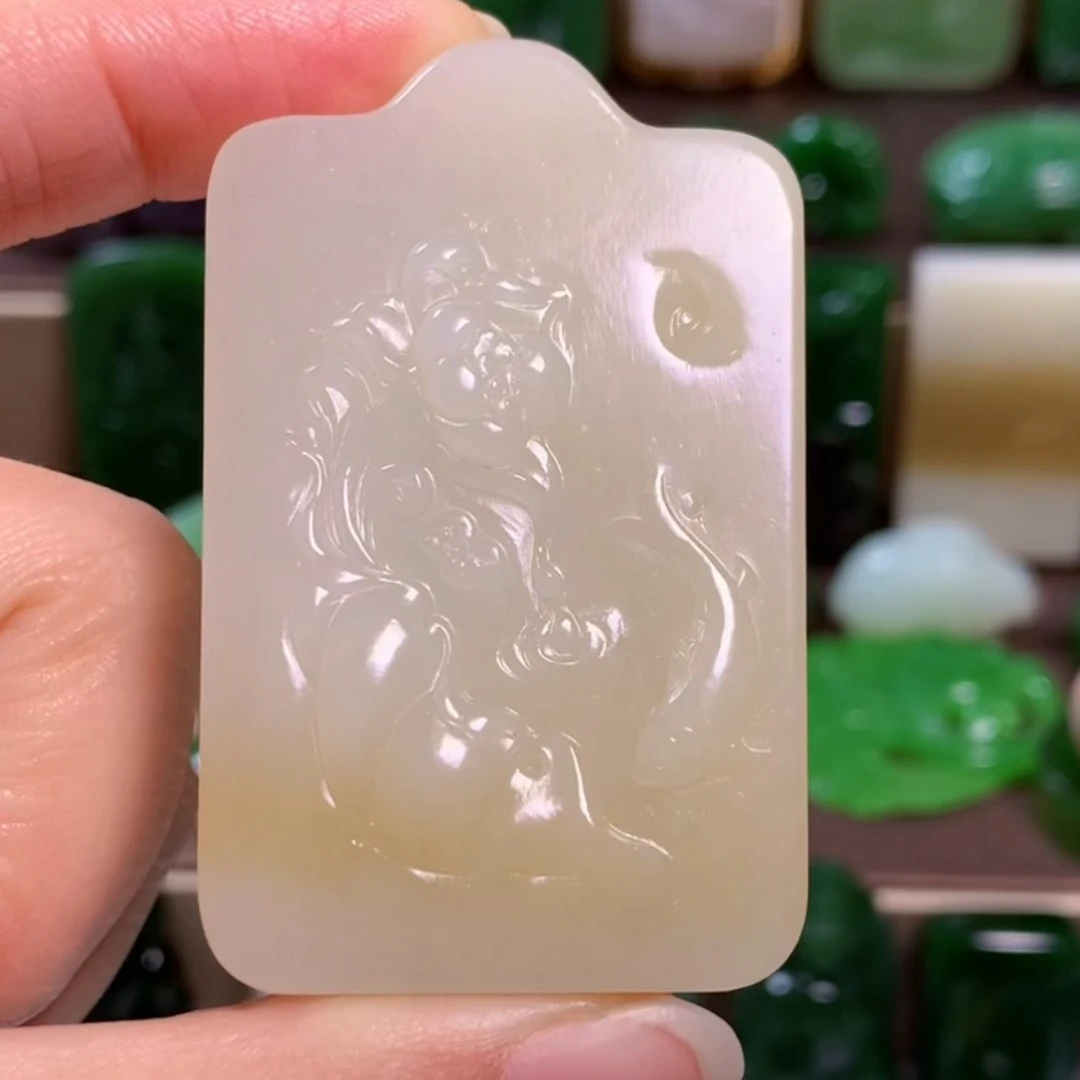 和田玉挂件未镶嵌