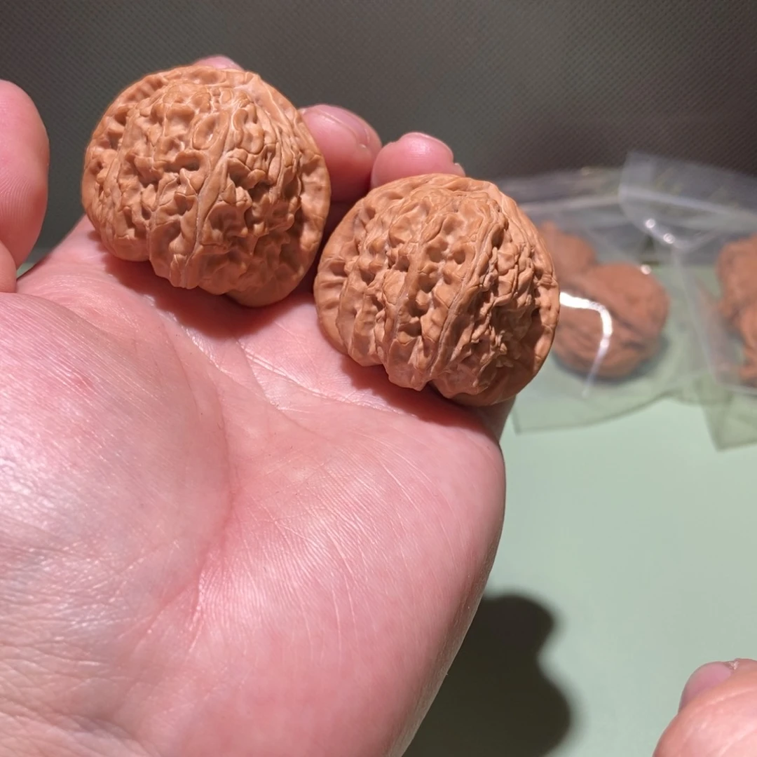 文玩核桃吊坠全品40球白