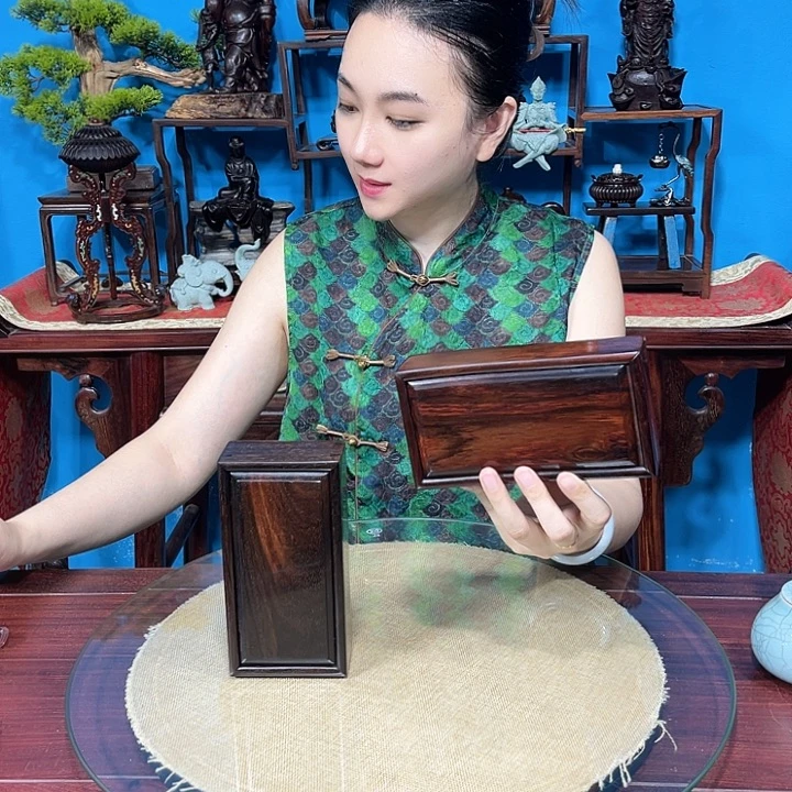 紫檀木类成套家具