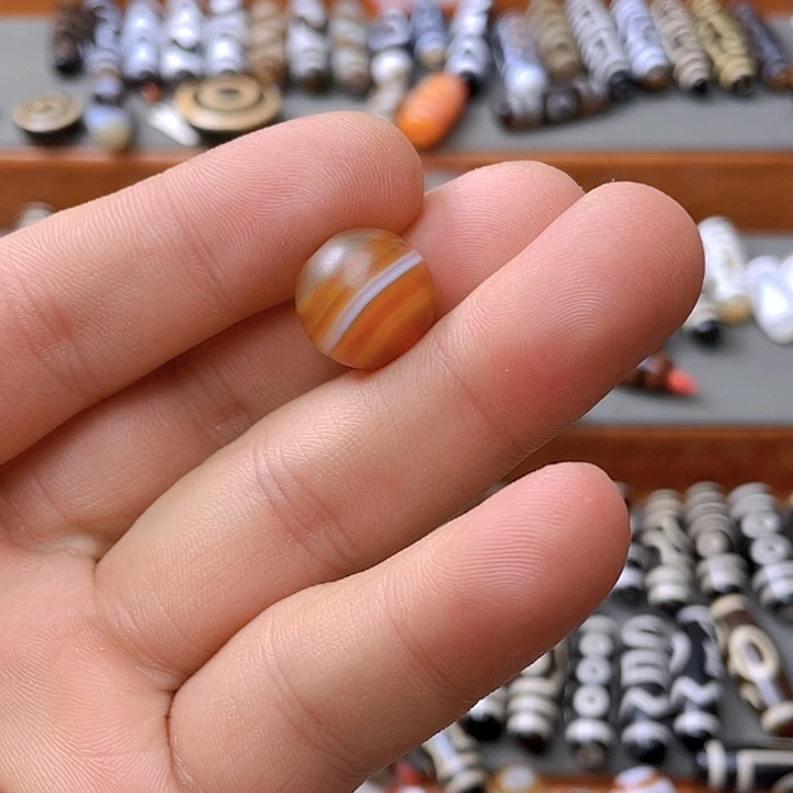未镶嵌颈饰玛瑙/玉髓