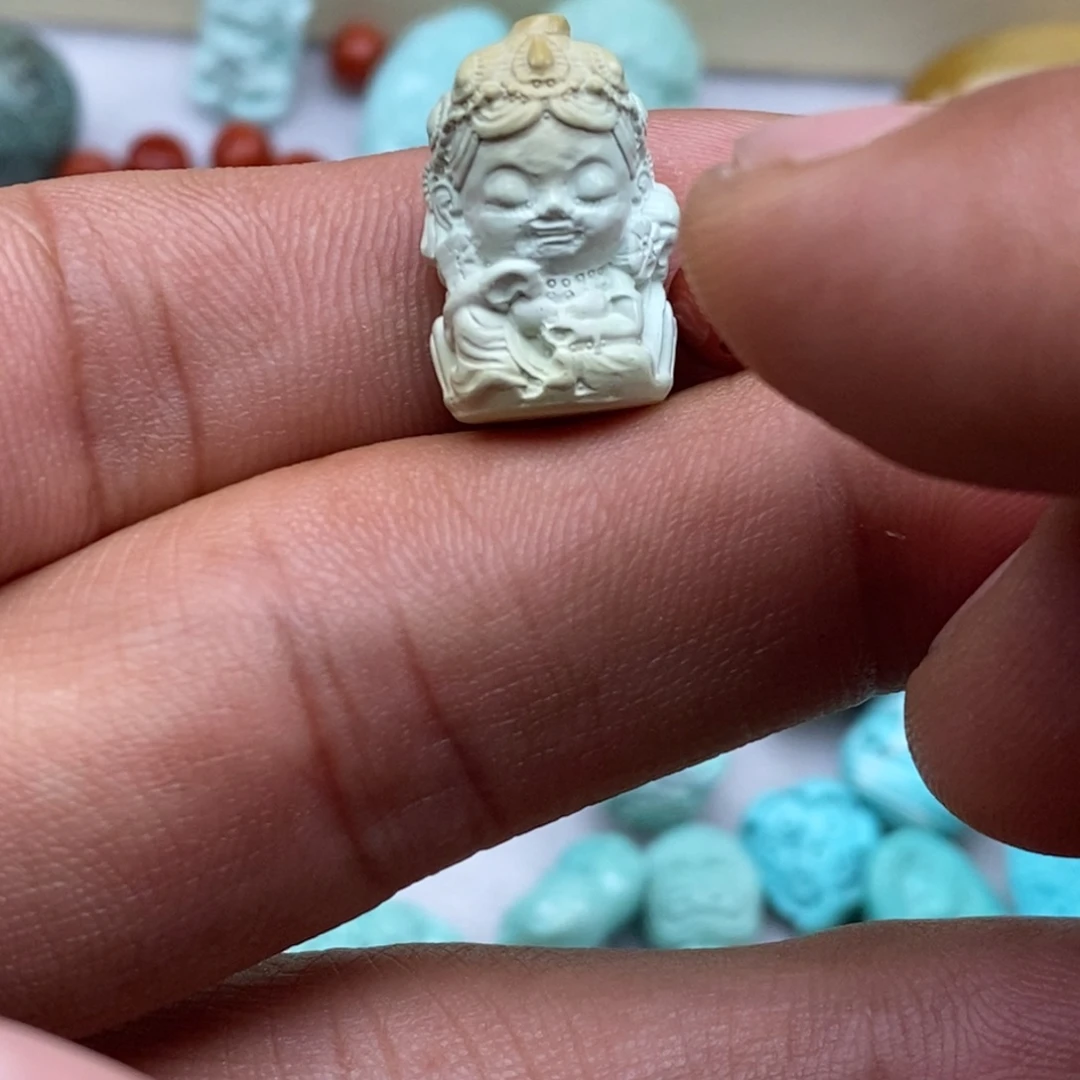 A***南红玛瑙未镶嵌珠宝半成品