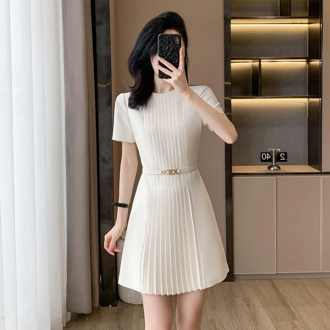 夏季新款法式名媛时尚气质小香风连衣裙女洋气通勤小个子百褶裙子