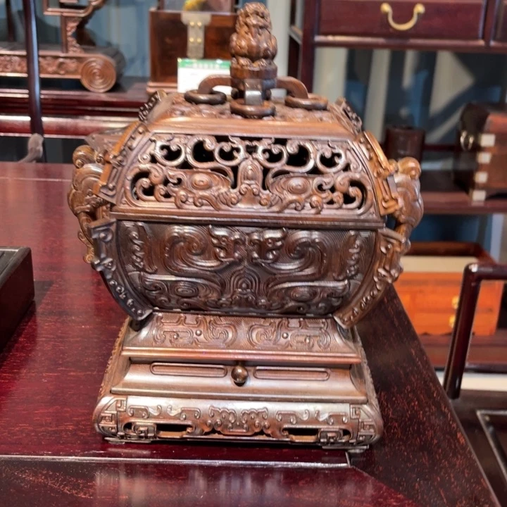 红酸枝木类成套家具