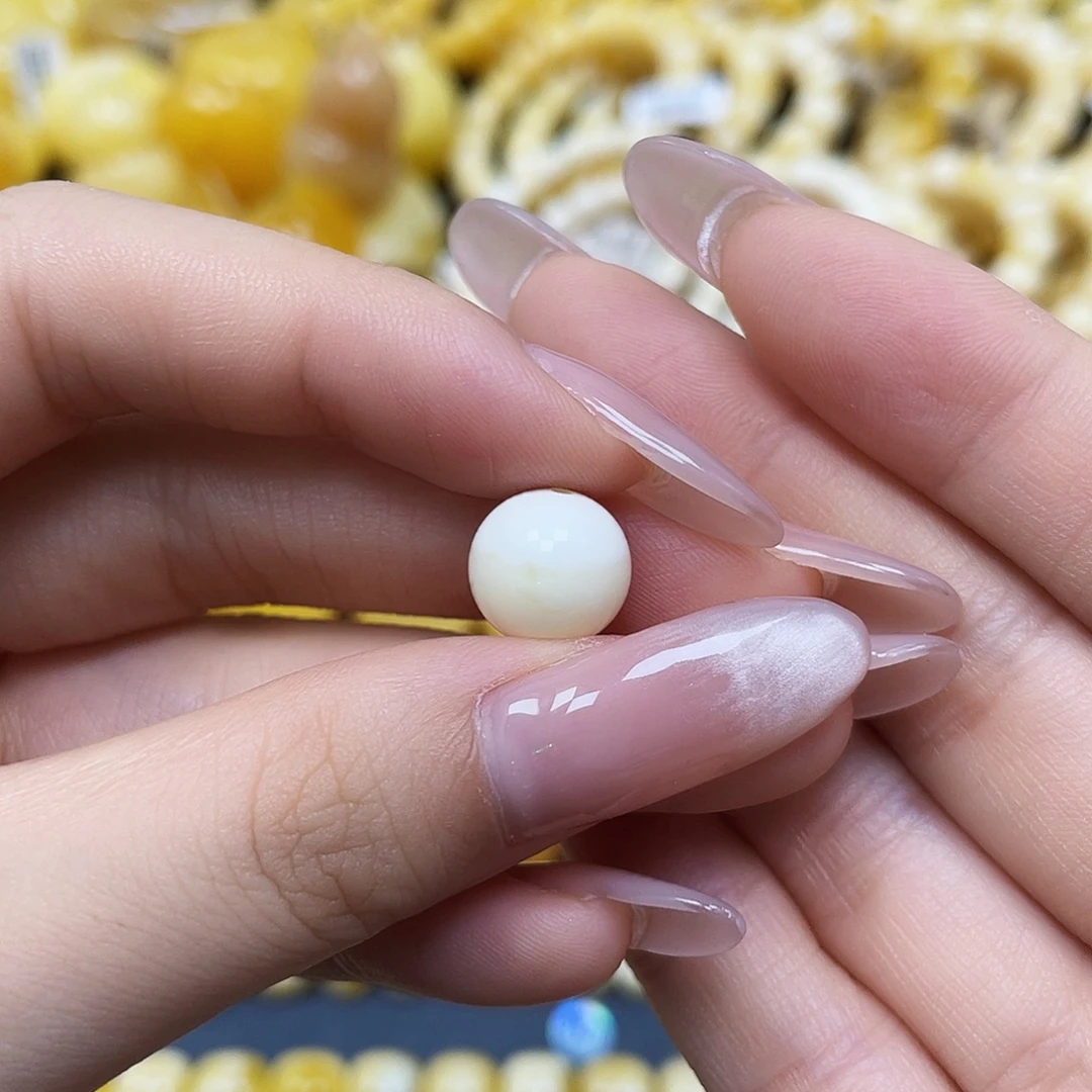 蜜蜡未镶嵌裸石圆珠10.8mm