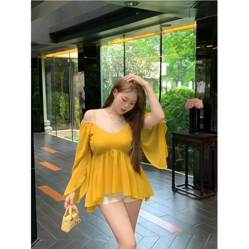 现货 白七七微胖二店【明艳美女】设计师纯欲性感上衣 L1175