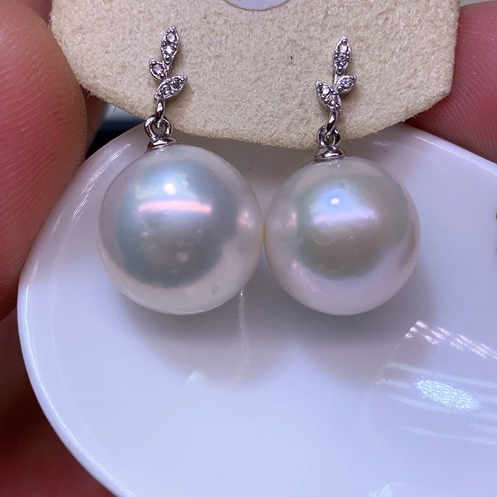 银S925镶嵌耳饰淡水珍珠
