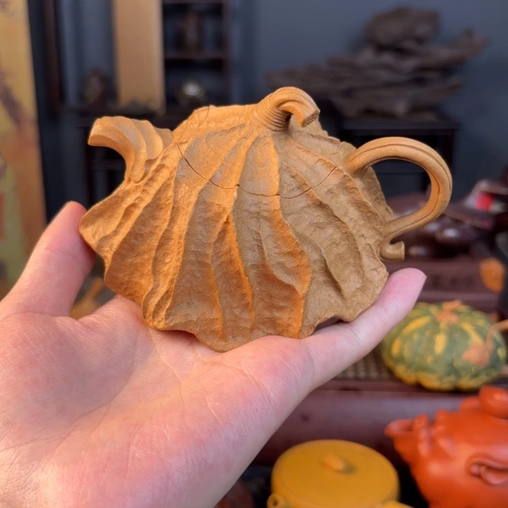 茶壶紫砂是因为她太善良才喜欢的
