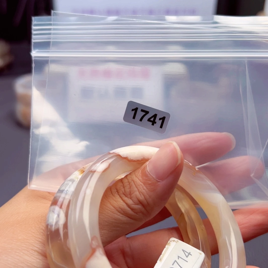 玛瑙/玉髓手镯未镶嵌?****✨