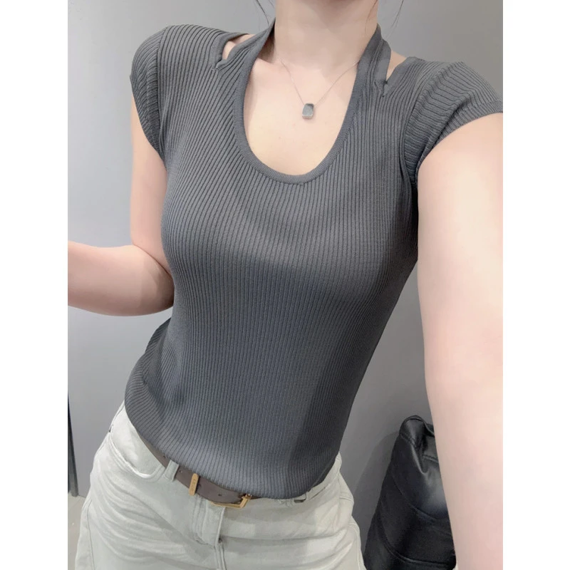 不规则U领冰丝针织衫短袖女设计感洋气百搭紧身性感挂脖上衣夏季