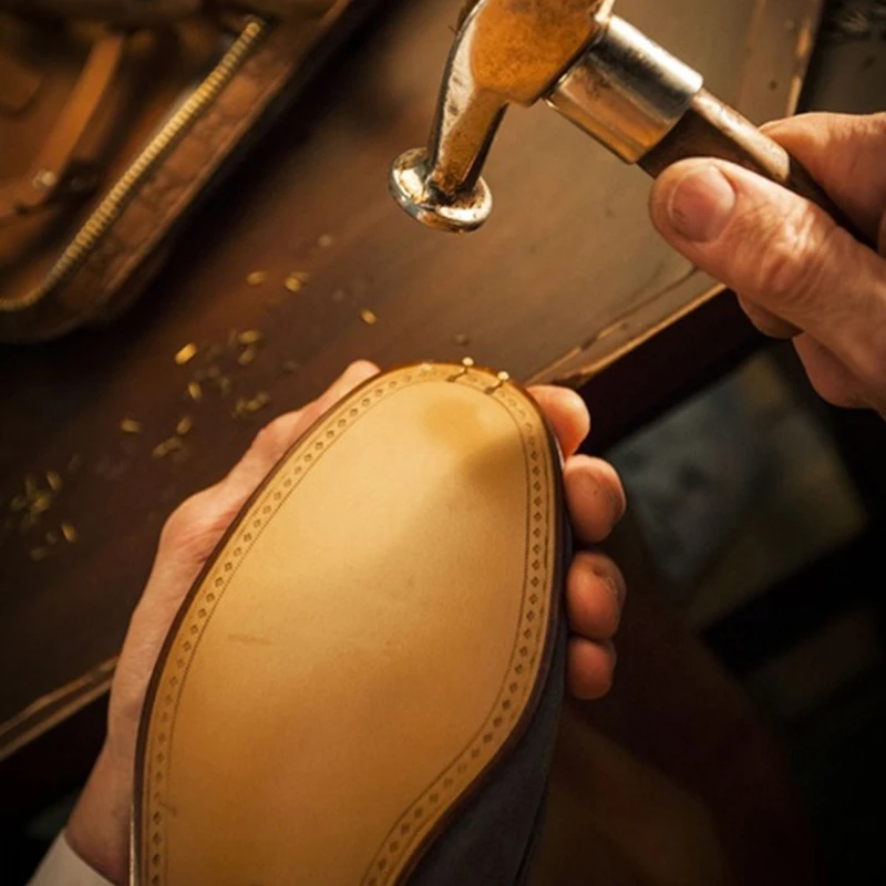 【断码清仓】真皮大底，男士固特异手工缝线正装皮鞋