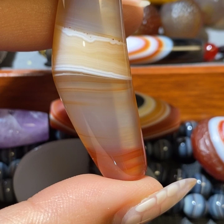 未镶嵌颈饰玛瑙/玉髓