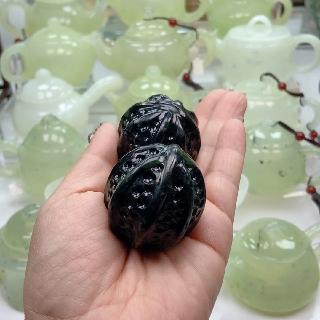 蛇纹石玉未镶嵌手链