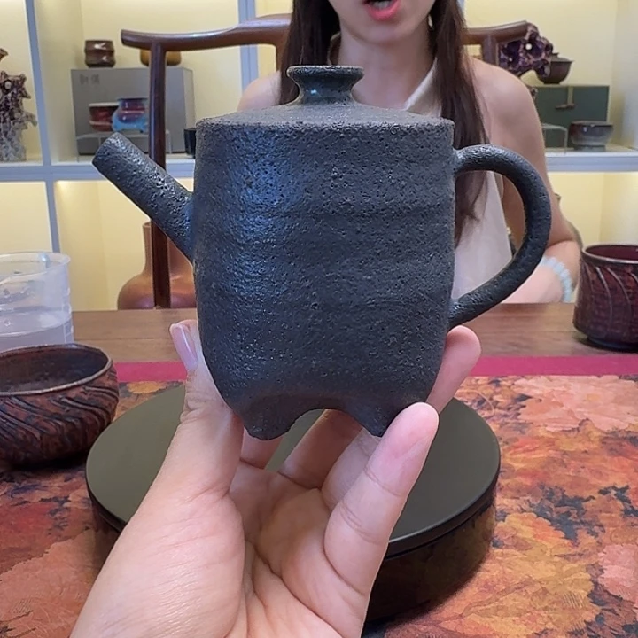 010黑砂传统工艺茶器