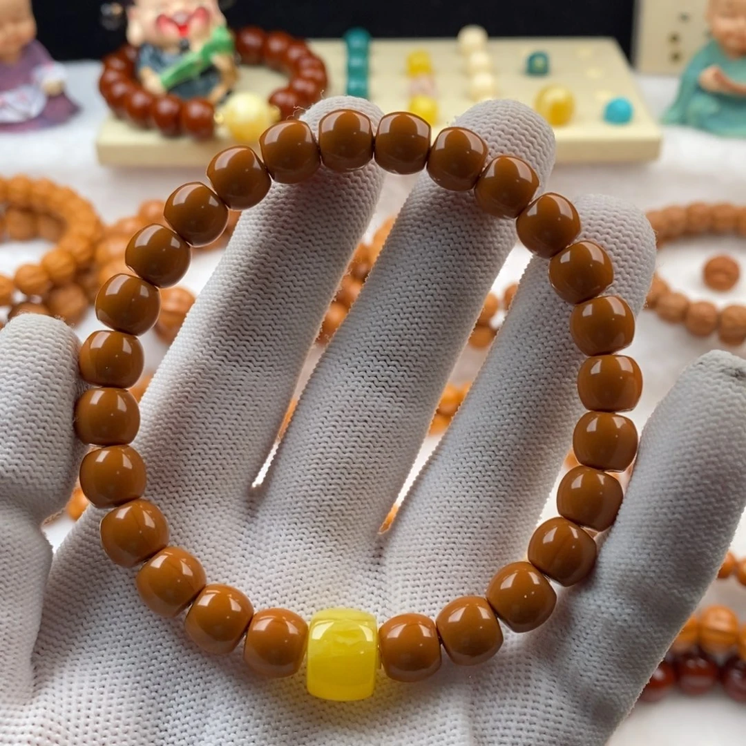 猴头核桃手串不**。猴头核桃