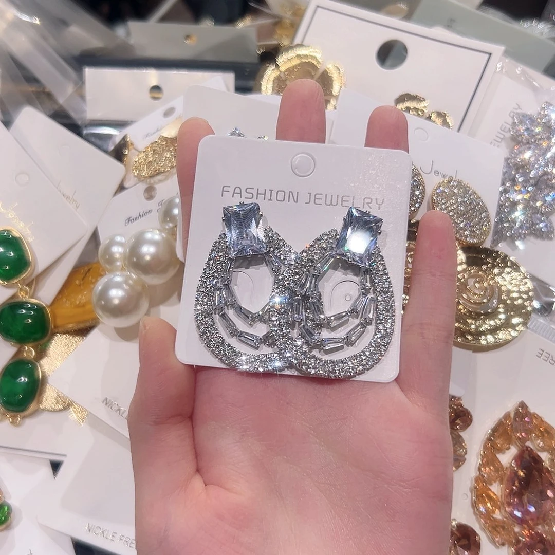 硅胶喜看耳环嘎嘎好看