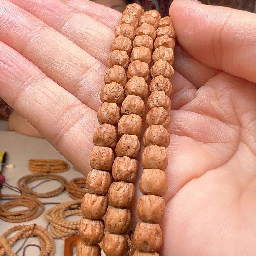 柏香籽/百香籽吊坠疯***星