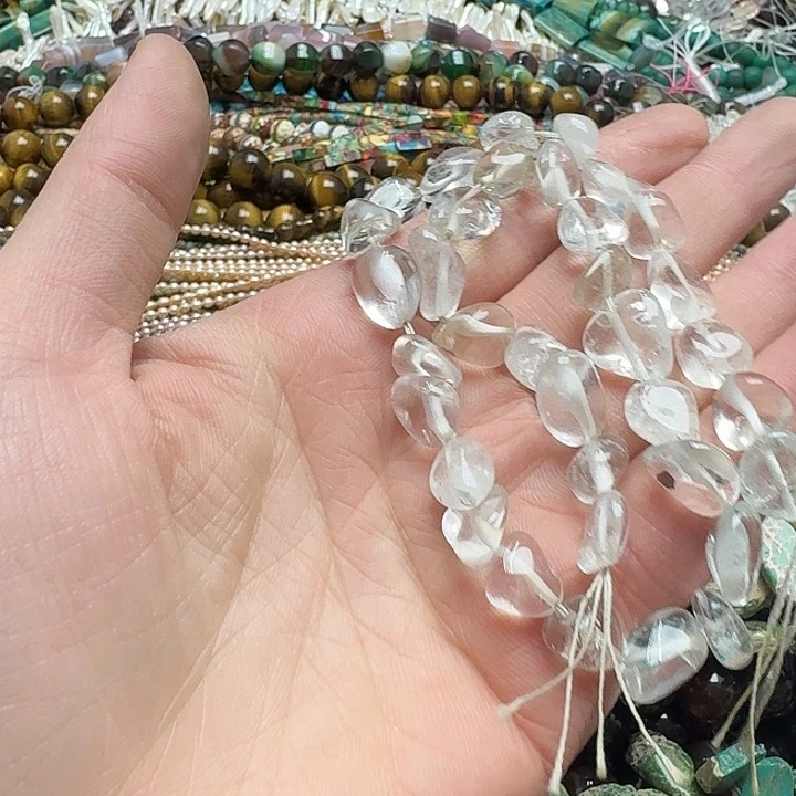 玛瑙/玉髓未镶嵌珠宝半成品一条10mm白水晶