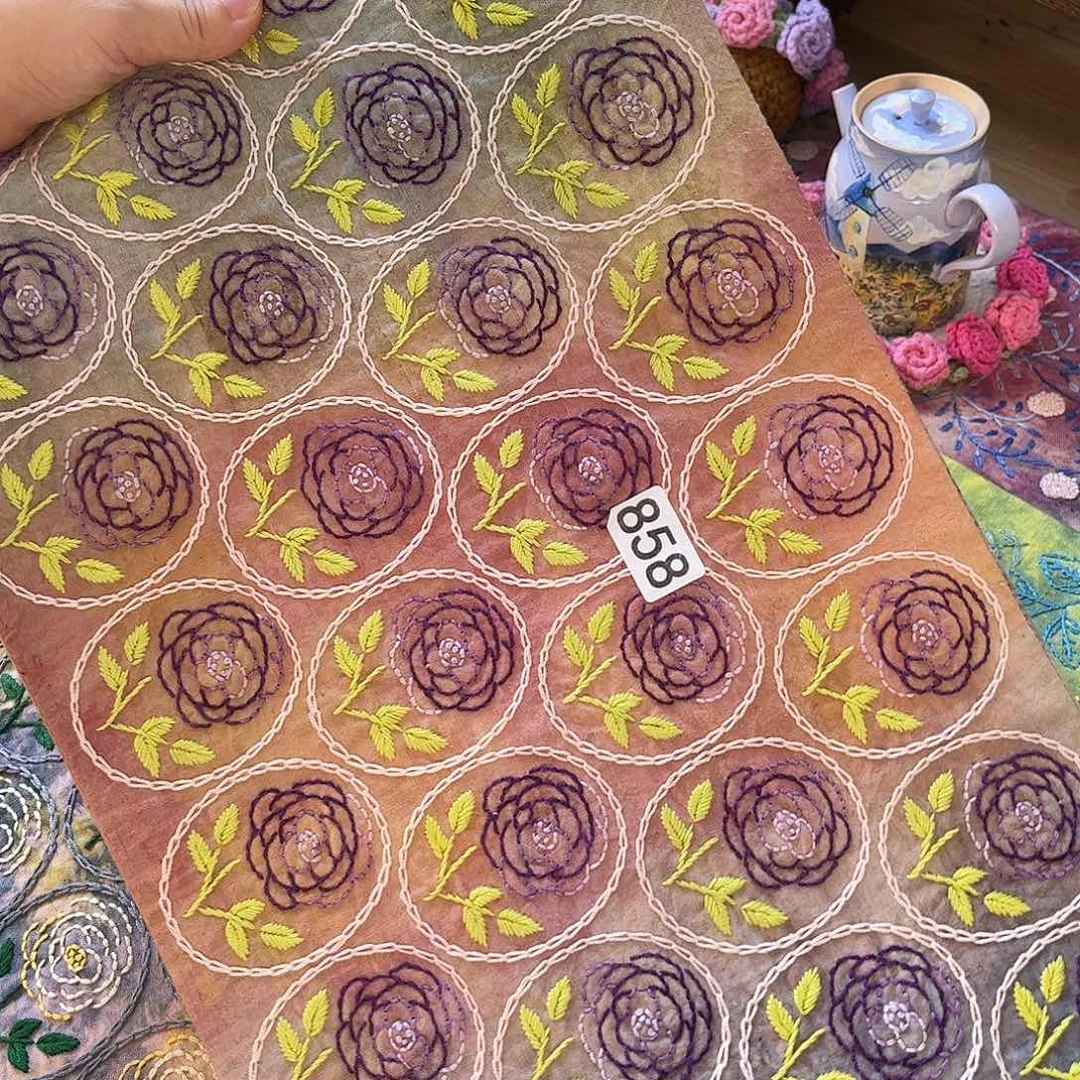 规格28.42刺子绣茶席