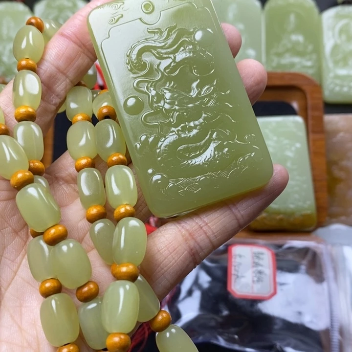 石材曾***经昆仑山料一套