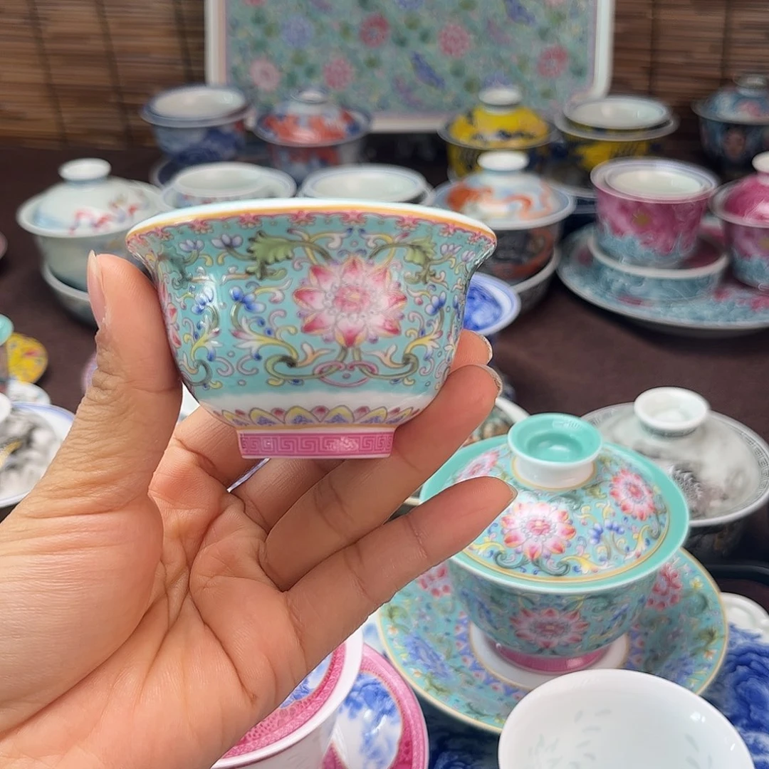 莫***）景德镇陶瓷小压杯