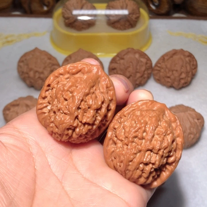 文玩核桃把件36莲花