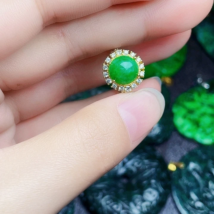 翡翠银S925镶嵌颈饰多样性