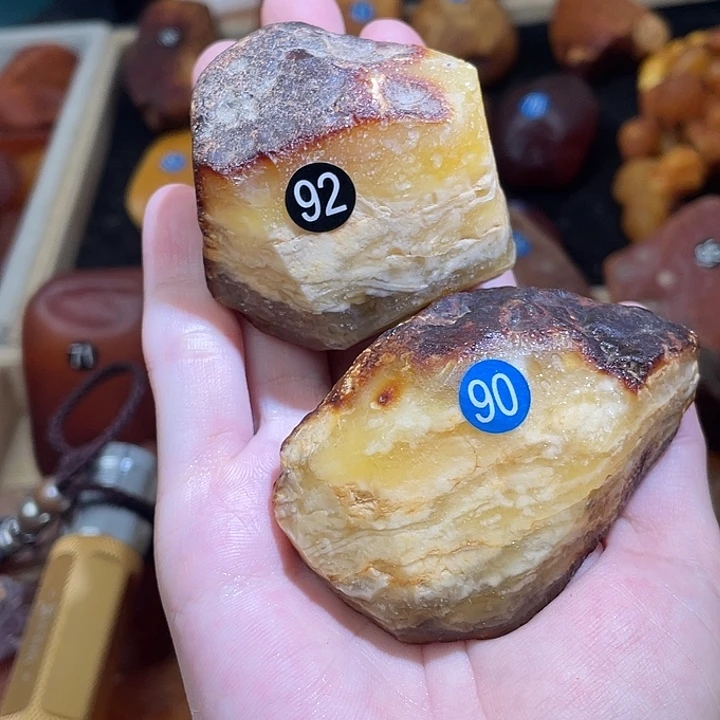 琥珀未镶嵌珠宝奇石冬*