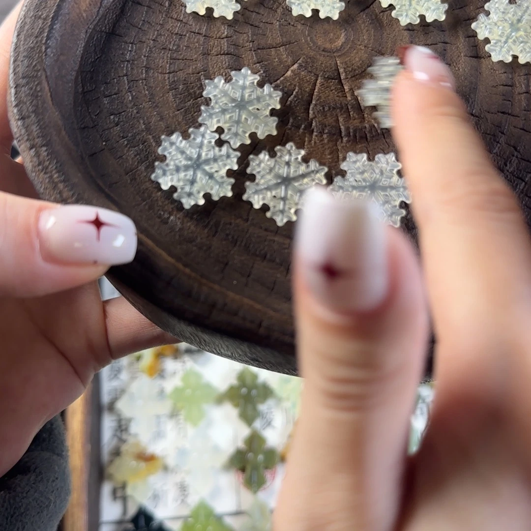 商***愿蛇纹石玉合金颈饰