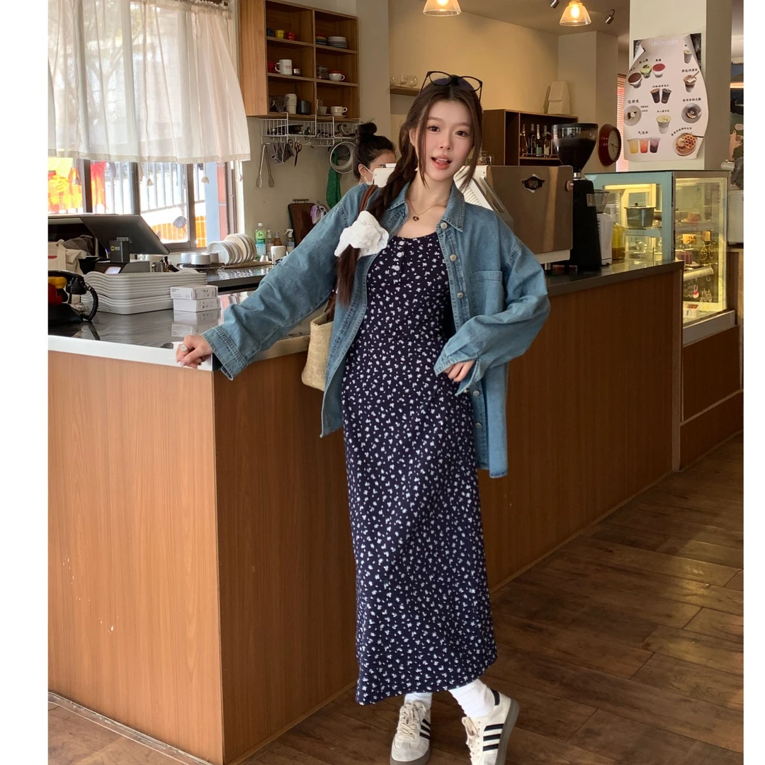 【青四折现货】大码早春显瘦碎花针织吊带裙+水洗牛仔衬衫套装6510#