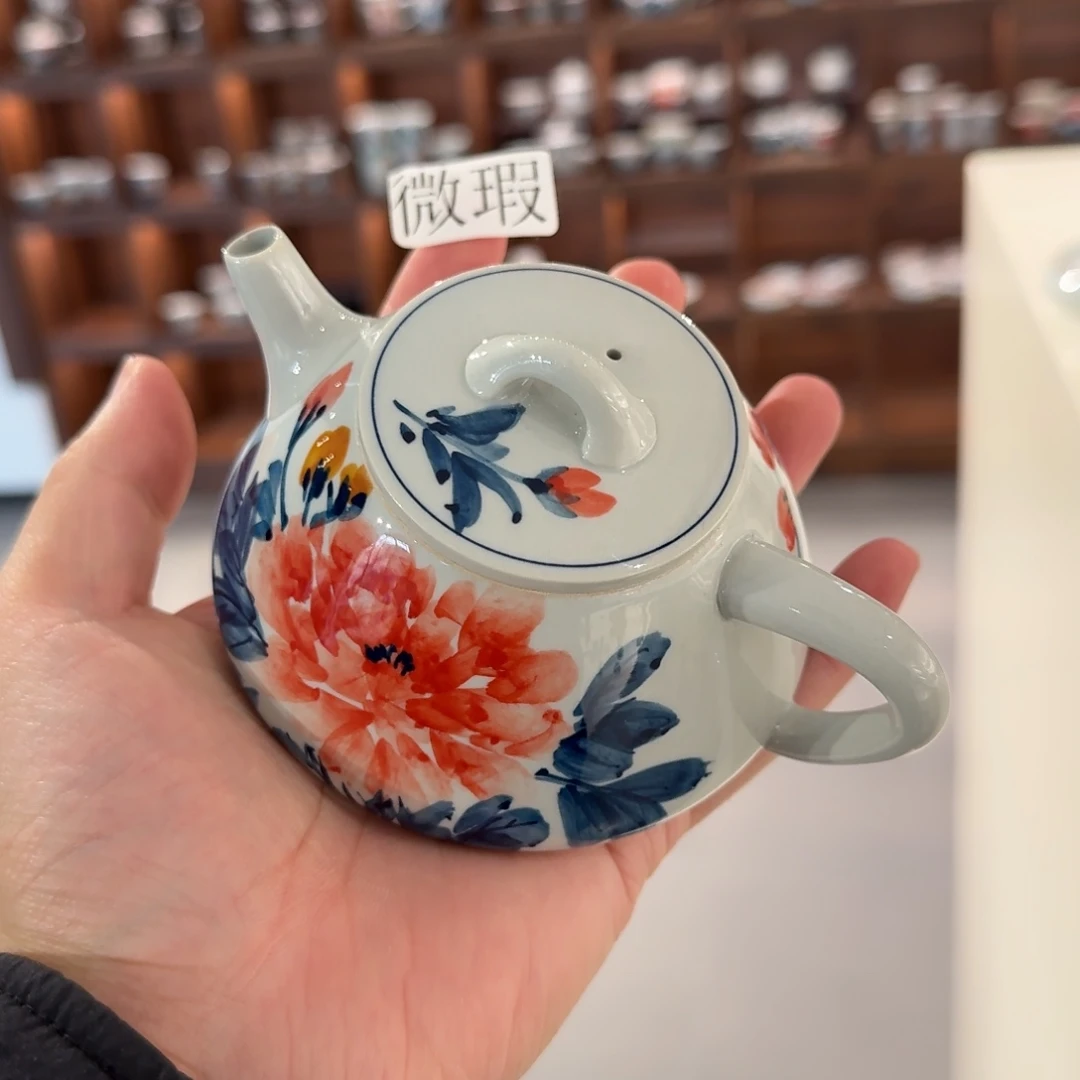 釉下手绘茶具微瑕