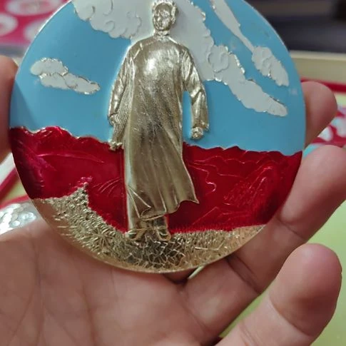 其他普通金属峰*纪念章