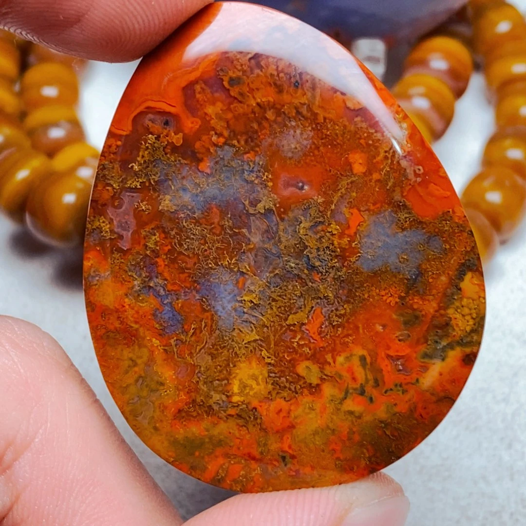 放***刀玛瑙/玉髓未镶嵌颈饰