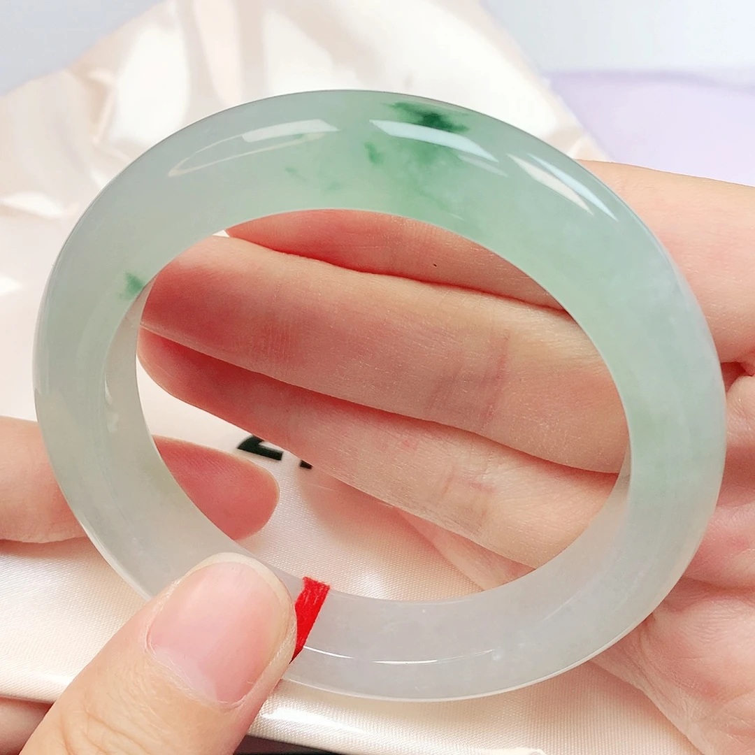 翡翠未镶嵌手镯抖音272