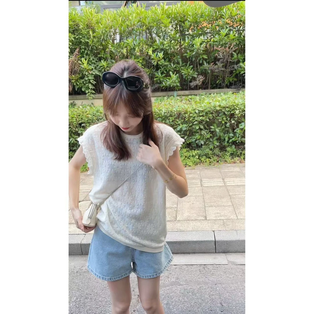 QiongQiong人手款！小清新提花精致刺绣软糯亲肤小飞袖针织上衣