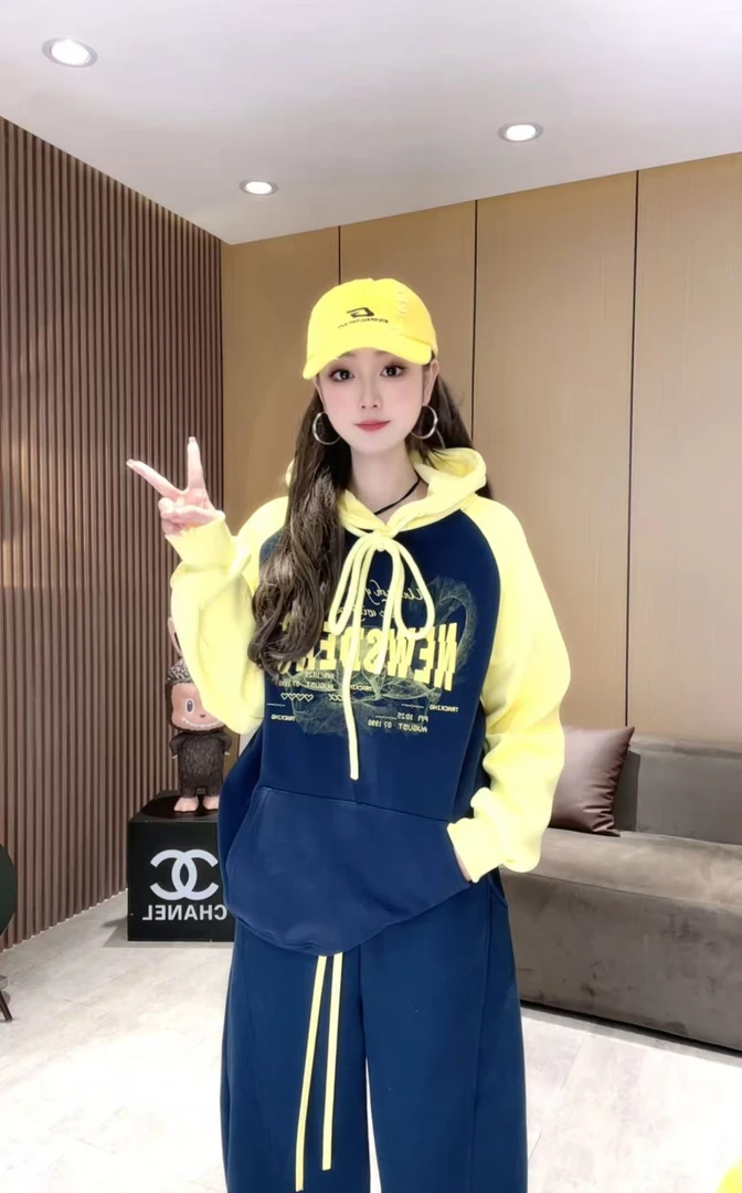 LL8822 美式百搭字母图案印花加绒加厚连帽卫衣女通勤上衣ins风