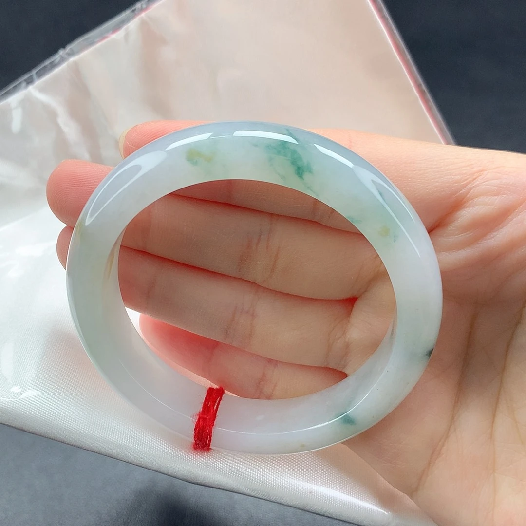 未镶嵌手镯翡翠（33号）