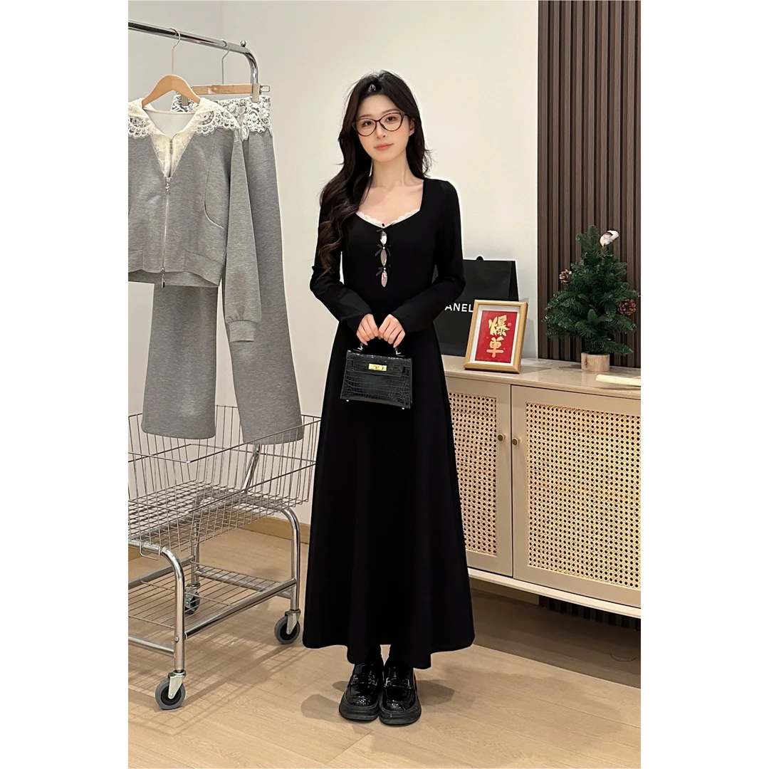 法式小个子黑色连衣裙女2025新款春季高级感赫本风内搭打底长裙