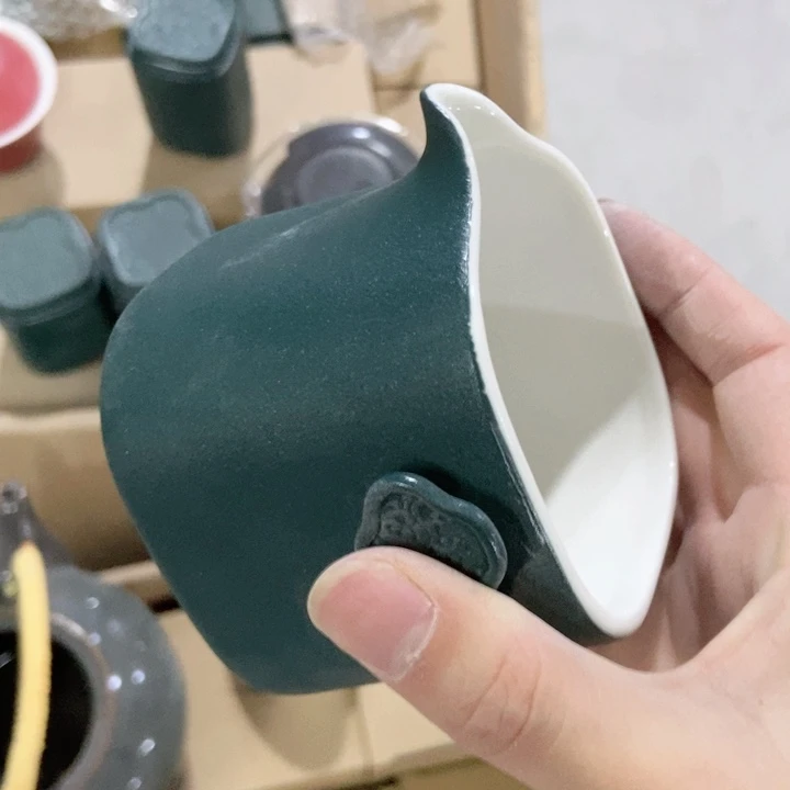 茶具微瑕，介意勿拍