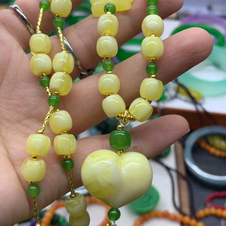 高端大气上档次吊坠