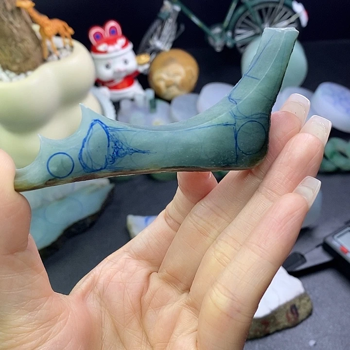 细***风定制翡翠未镶嵌裸石直发