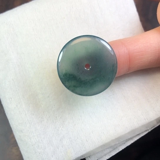 翡翠未镶嵌颈饰缅甸A货，每天下午1点半开播