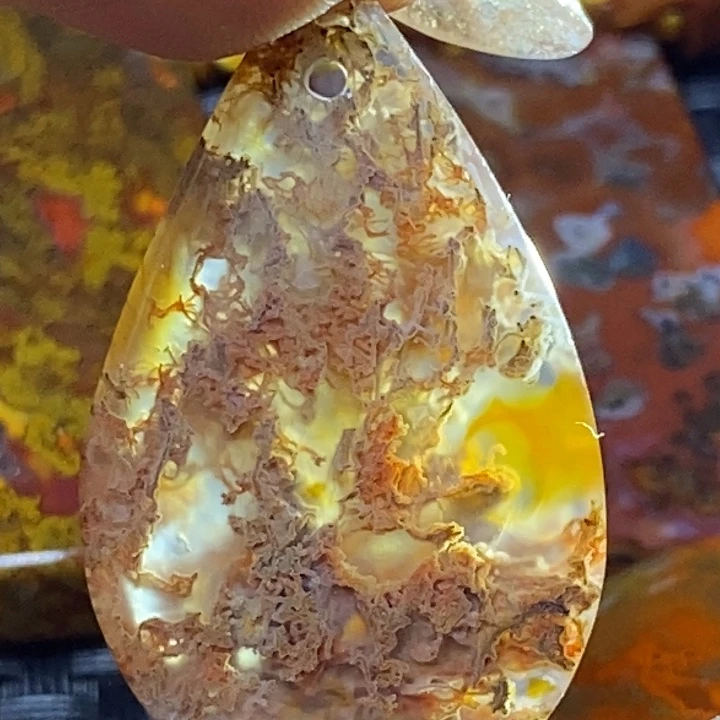 玛瑙/玉髓颈饰未镶嵌