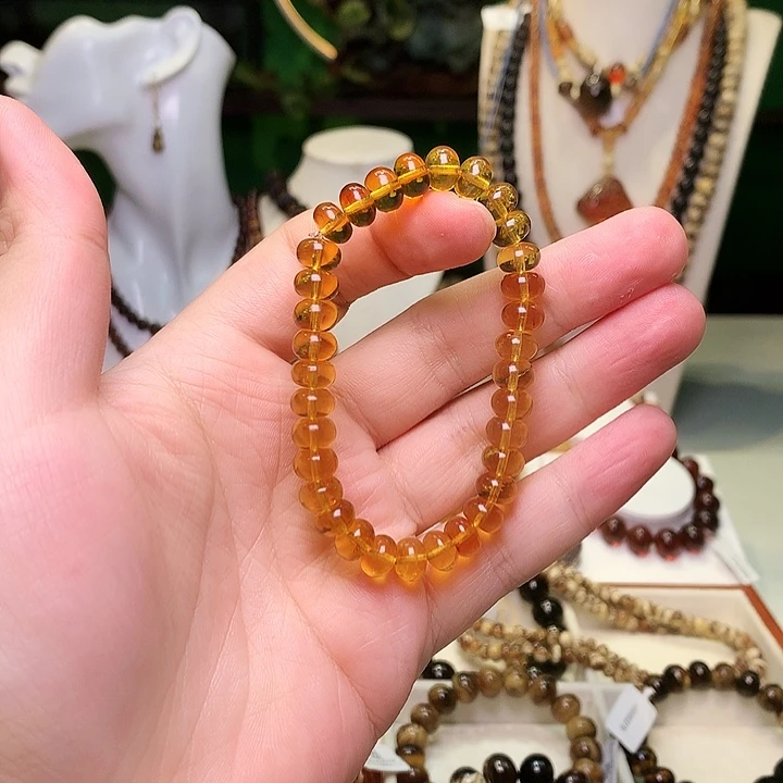 h***顺琥珀未镶嵌裸石抚顺琥珀