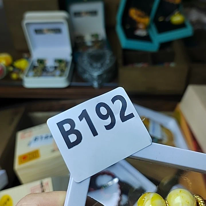 ¥***婧大叶紫檀（黑酸枝木类）