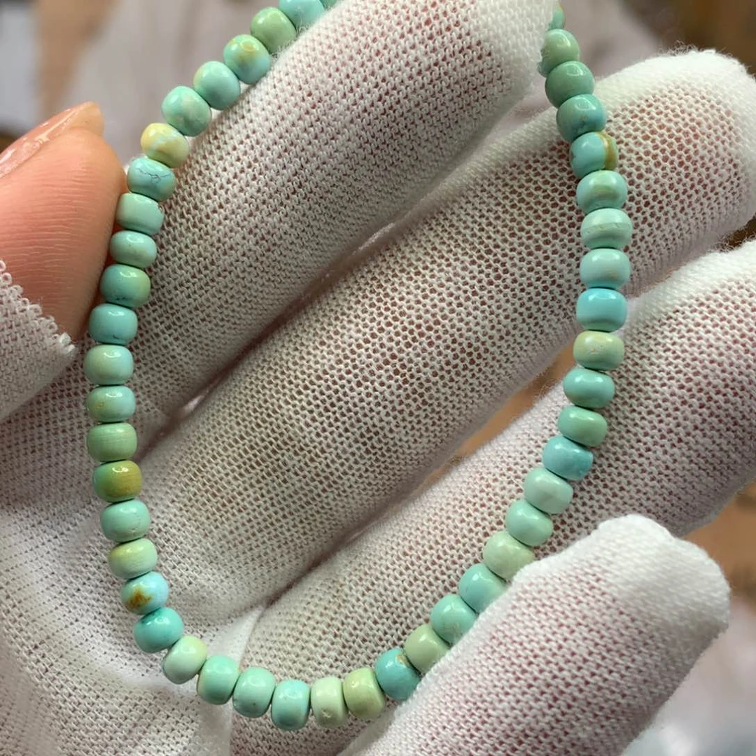 绿松石未镶嵌挂件