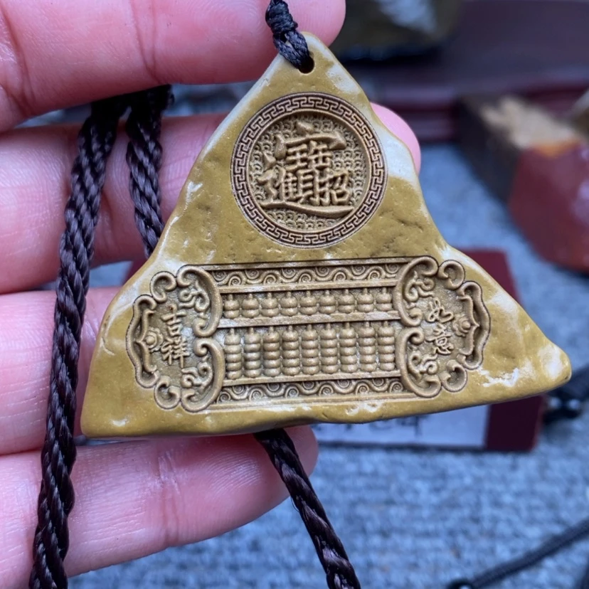 【闪购商品】原石雕刻手把件