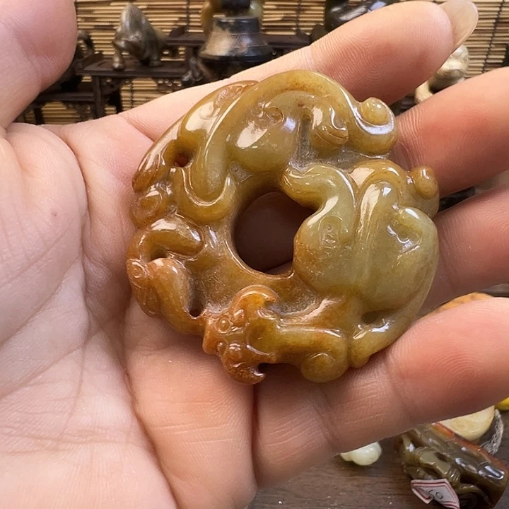 和田玉（糖玉）未镶嵌车挂