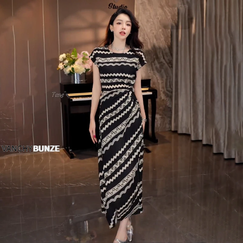 BUNZE 古典显瘦百搭收腰气质连衣裙女2025夏季新款高级感透气凉快